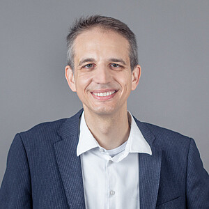 Ich stehe Ihnen beratend zur Verfügung, wenn Sie ein Projekt in den Bereichen Internet of Things, Industrie 4.0 (u. a. Prototyping oder additive Fertigung) und Digitalisierung umsetzen möchten. 